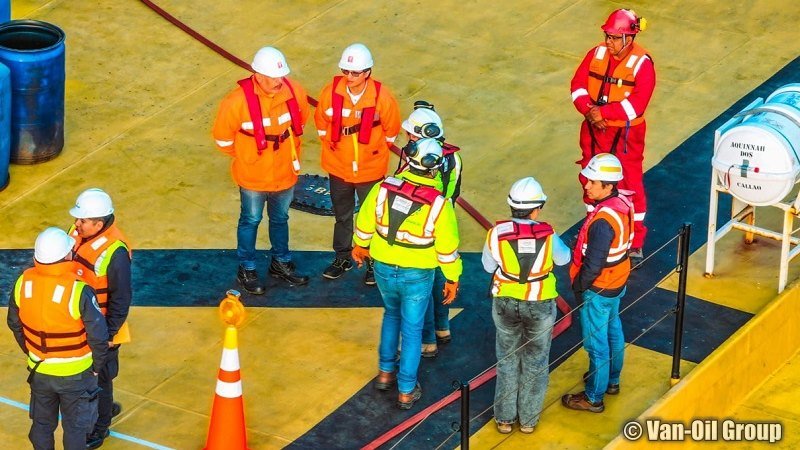 Van-Oil Group VLSFO STS Bunkering Chancay